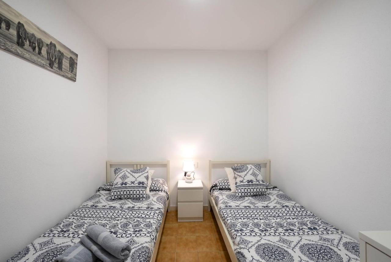 Bonita Casa Adosada Con Jardin Privado Y Piscina Comunitaria Calella De Palafrugell Exterior foto
